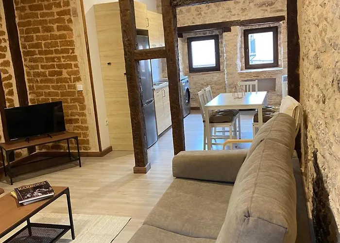 La Casona De 1717 엘부르고데오스마